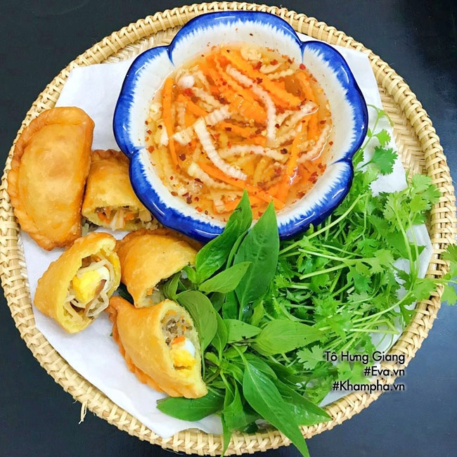 Cách làm bánh gối nhân thịt trứng đơn giản mà ngon tại nhà - 9