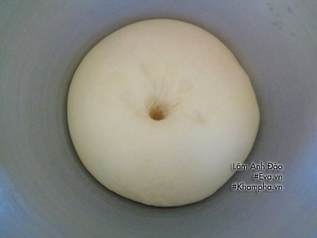 Cách làm bánh mì chà bông trứng muối ngon như tiệm - 2