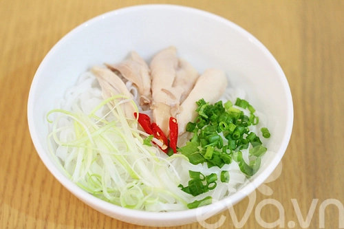 Cách làm phở gà nhanh và ngon - 6