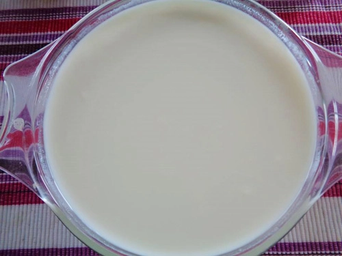Cách làm sữa chua dẻo đơn giản cho chị em - 7