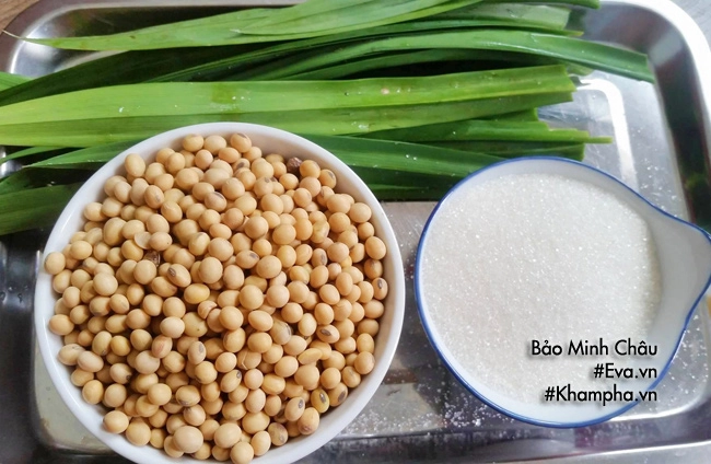 Cách làm sữa đậu nành lá dứa thơm lừng bổ dưỡng cho bữa sáng - 1