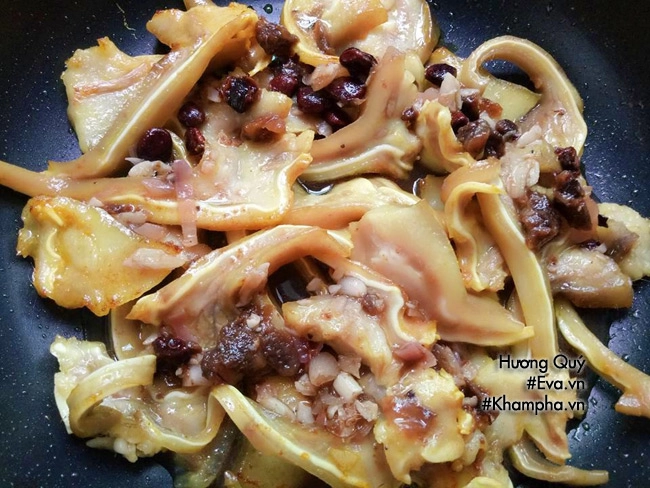 Cách làm tai heo sốt me giòn sần sật ngon đến miếng cuối cùng - 6
