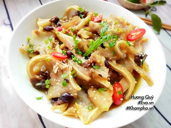 Cách làm tai heo sốt me giòn sần sật ngon đến miếng cuối cùng - 7