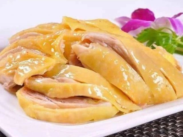 Đầu bếp xịn mách cách luộc đùi gà công nghiệp vừa ngon lại ngọt không chê vào đâu được - 5