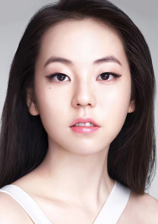 Cách makeup cực đơn giản cho nàng mắt một mí thêm xinh tươi trong đêm valentine này - 3