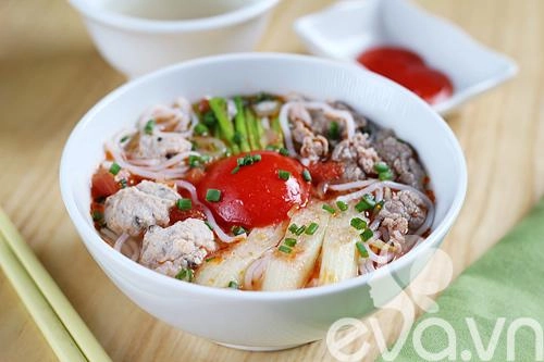 Cách nấu bún mọc thơm ngon đổi vị cho cả nhà - 1