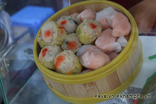 Cận cảnh thiên đường món ăn ngon - bổ - rẻ tại phố hàng rong đâu tiên ơ sài gòn - 14
