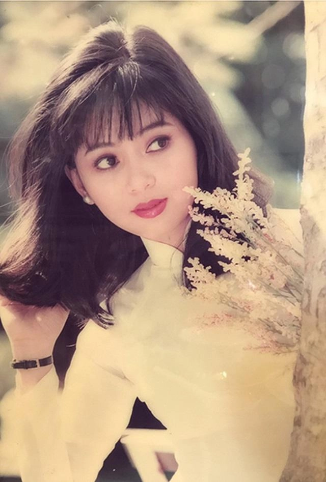 Cân đo nhan sắc 5 nữ đại gia khủng nhất đất việt bà thảo trung nguyên không kém ai - 7