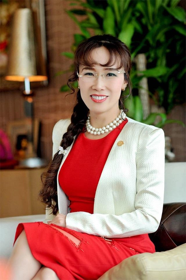 Cân đo nhan sắc 5 nữ đại gia khủng nhất đất việt bà thảo trung nguyên không kém ai - 18
