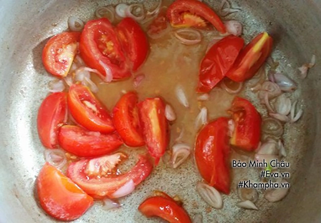 Canh cá khoai nấu chua thơm ngọt mà giải ngán hiệu quả - 4