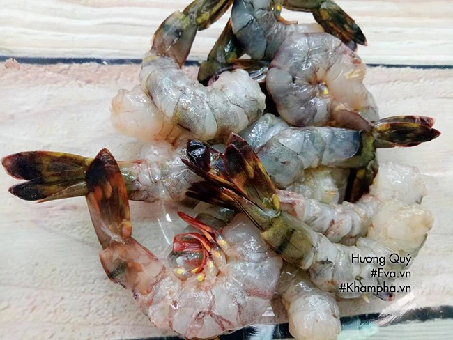Canh đậu phụ nấu tôm tưởng quen mà lạ cả nhà thích mê - 2