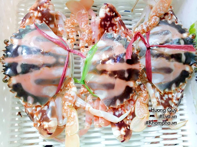 Canh ghẹ nấu rau muống nóng hổi ngọt lịm cả nhà húp xì xụp - 2