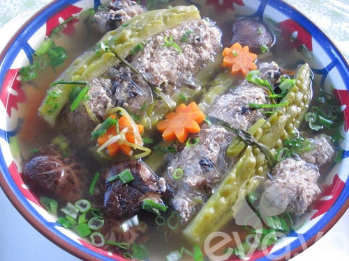 Canh khổ qua nhồi thịt thanh mát - 9