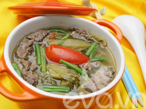 Canh thịt bò nấu dưa chua - 9