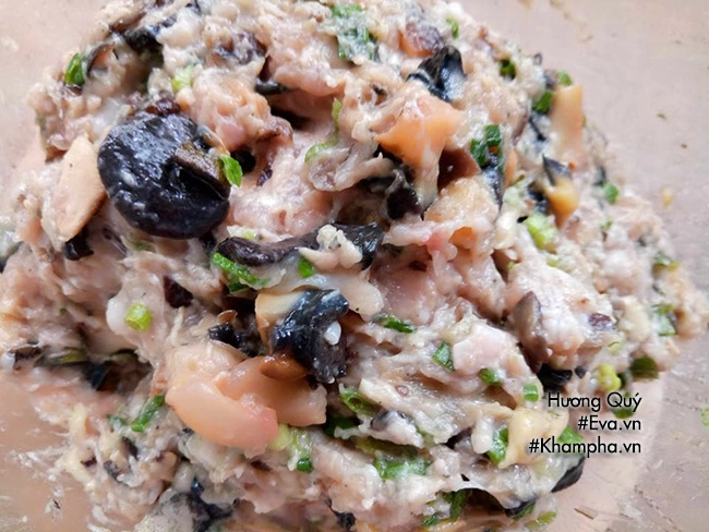 Chả ốc bươu cuốn mỡ chài lạ miệng đậm đà khó quên - 6