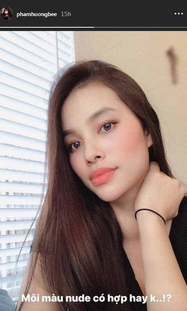 Chẳng biết phạm hương đã làm gì mà gương mặt của cô ngày càng đơ như tượng sáp thế này - 5