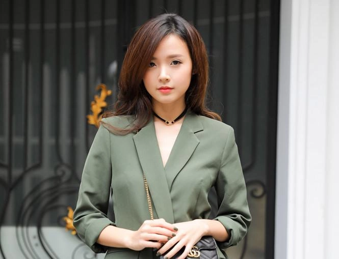 Chẳng cần phẫu thuật cằm vline những sao nữ mặt tròn này vẫn đẹp xuất sắc - 11