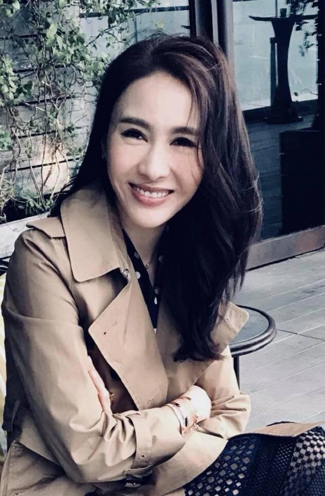Chỉ kẻ lông mày và tô son minh tinh tvb khiến hot girl thời nay hổ thẹn vì quá đẹp - 11