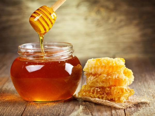 Chỉ tốn vài nghìn đồng tóc vẫn suôn mượt như bộ đôi hồ ngọc hà - phạm hương - 6
