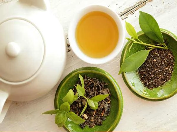 Chỉ tốn vài nghìn đồng tóc vẫn suôn mượt như bộ đôi hồ ngọc hà - phạm hương - 8