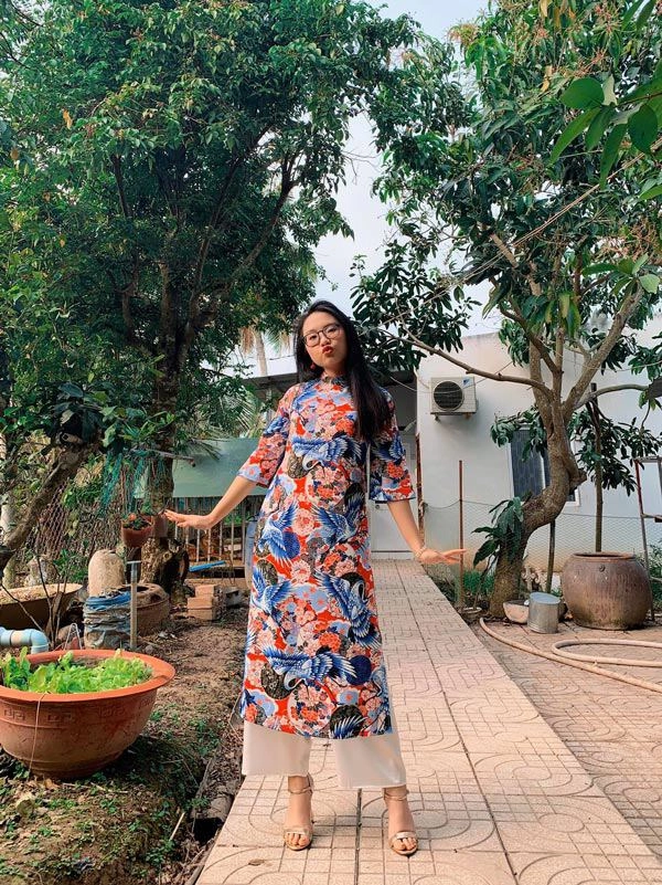 Chưa tết mà phương mỹ chi đã lên đồ với hàng loạt áo dài xinh lung linh - 4