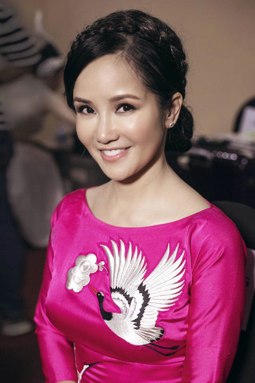 Có thật đây là diva hồng nhung chuyện gì đã xảy ra với nhan sắc người đẹp này vậy - 12