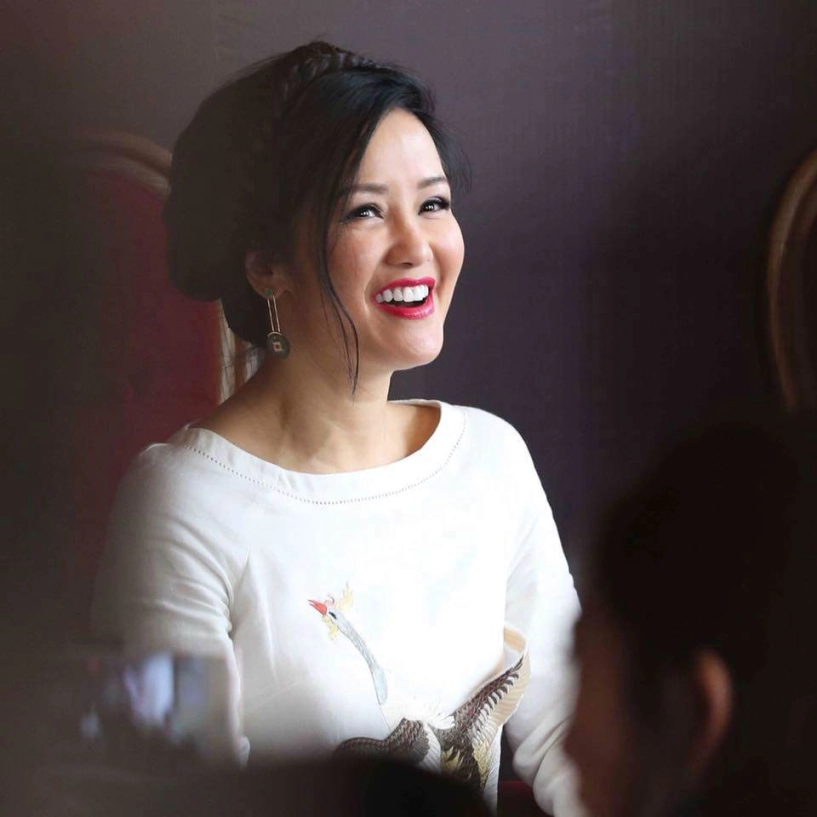 Có thật đây là diva hồng nhung chuyện gì đã xảy ra với nhan sắc người đẹp này vậy - 18