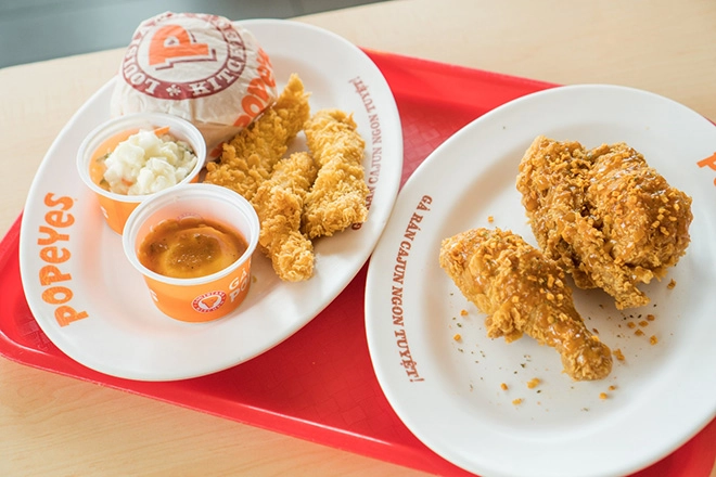 Công thức 4 chuẩn làm nên món gà rán vạn người mê của popeyes - 3