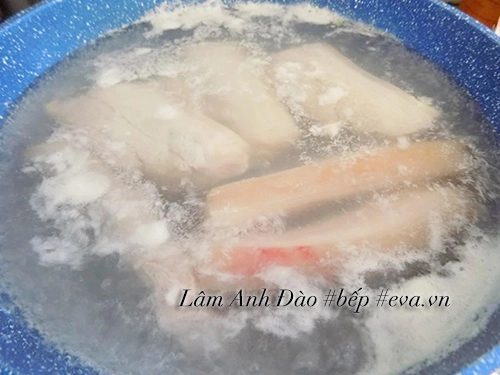 Công thức siêu đơn giản cho món thịt heo chiên bì giòn - 1