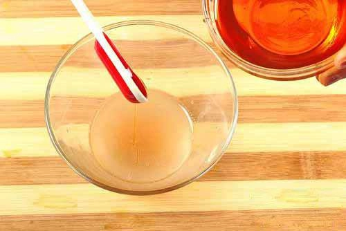 Cứ trộn hành tây với mật ong lông mày lơ thơ đến mấy cũng rậm ngay sau 2 tuần - 3