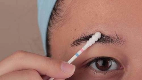 Cứ trộn hành tây với mật ong lông mày lơ thơ đến mấy cũng rậm ngay sau 2 tuần - 6