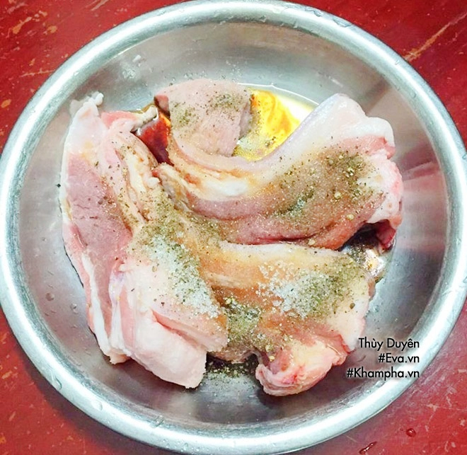 Cuối ngày vào bếp có ngay món thịt ba rọi chiên kiểu thái - 2
