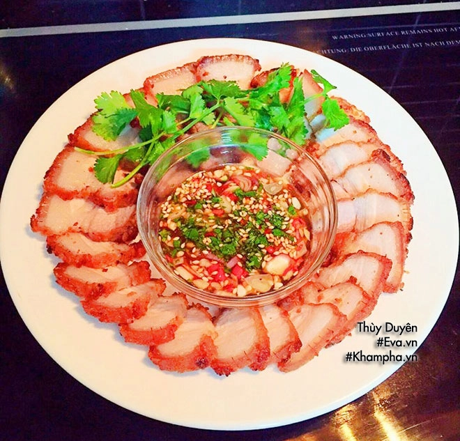 Cuối ngày vào bếp có ngay món thịt ba rọi chiên kiểu thái - 8