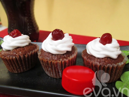 Cupcake vị coca thơm ngon lạ miệng - 6