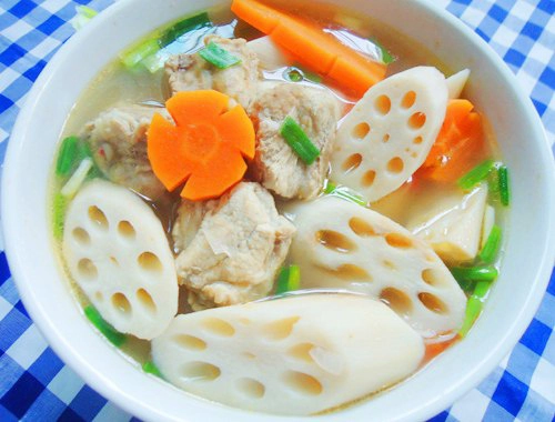 Đang mùa sen chị em trổ tài chế biến 7 món ăn ngon bổ dưỡng từ hạt và củ sen - 4
