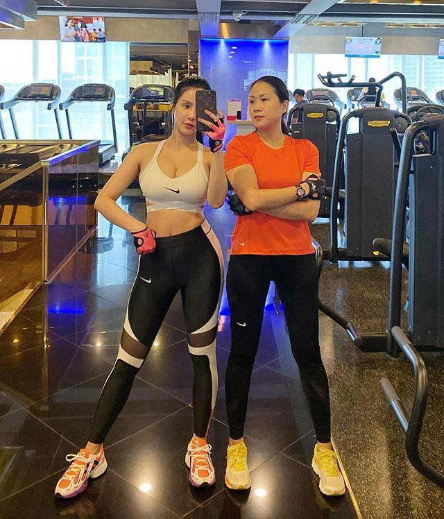 Diệp lâm anh diện bikini khoe đường cong chữ s đẹp mỹ mãn đẳng cấp gái 2 con có khác - 15