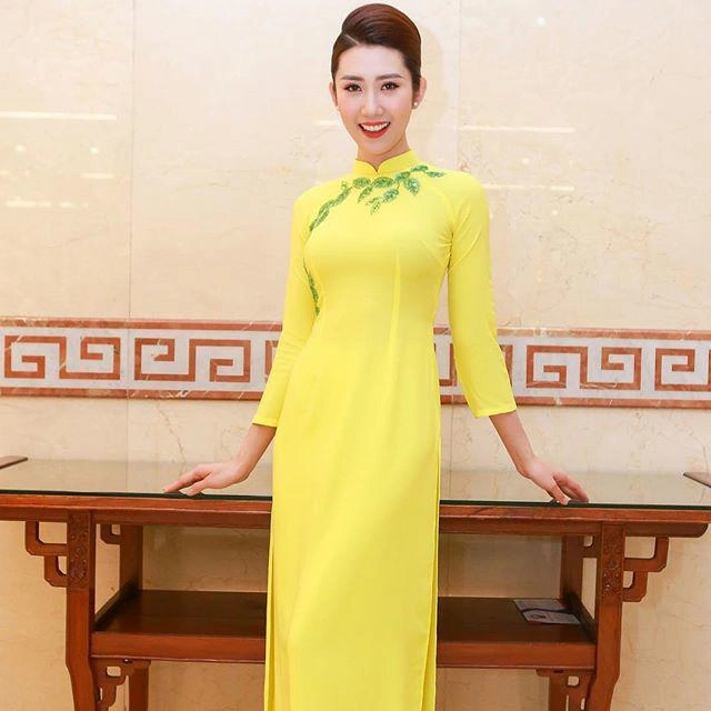 Đúng là hân hoa hậu đổi xoành xoạch cả chục kiểu tóc mà vẫn đẹp rụng tim - 9
