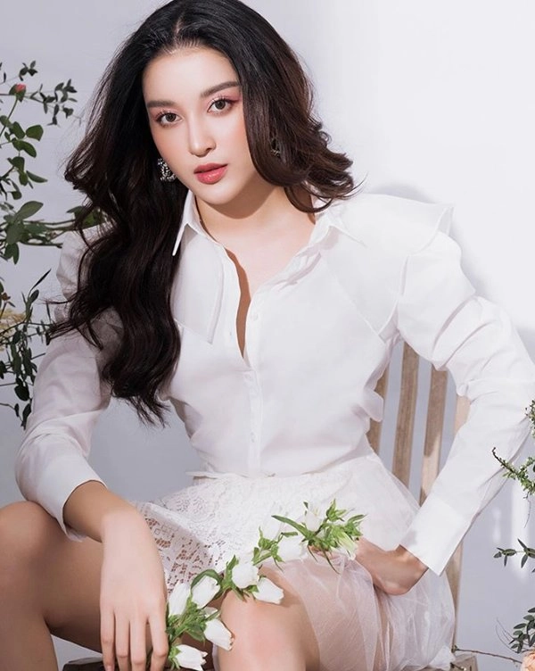 Fan chê gầy á hậu huyền my đăng ảnh nguyên mâm đồ ăn thịnh soạn rồi tự nhận mình béo - 1