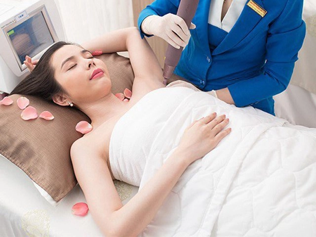Nữ thần nhan sắc xứ hàn bật mí bí quyết chăm da trắng mịn không tì vết - 10
