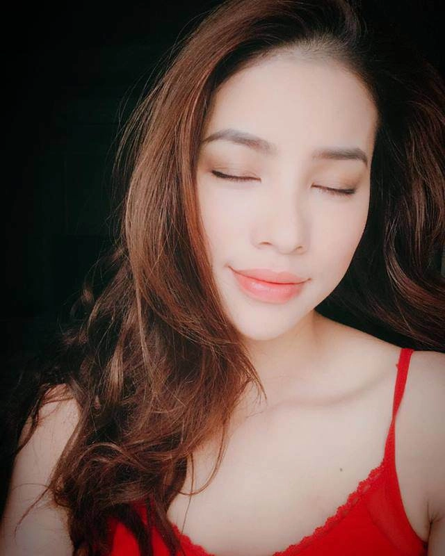Giấu nhẹm từ lúc đăng quang nay phạm hương mới dám tiết lộ điều này sau tin đồn sinh nở - 2