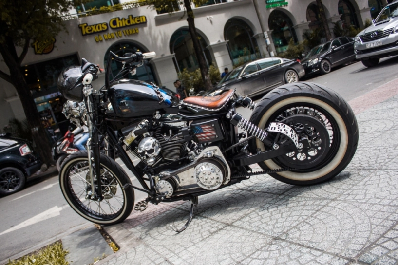 Harley-davidson độ kịch độc với phong cách ma tốc độ tại sài gòn - 1