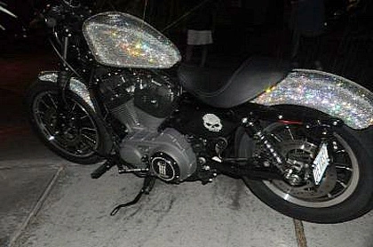  harley davidson gắn pha lê swarovski - 2