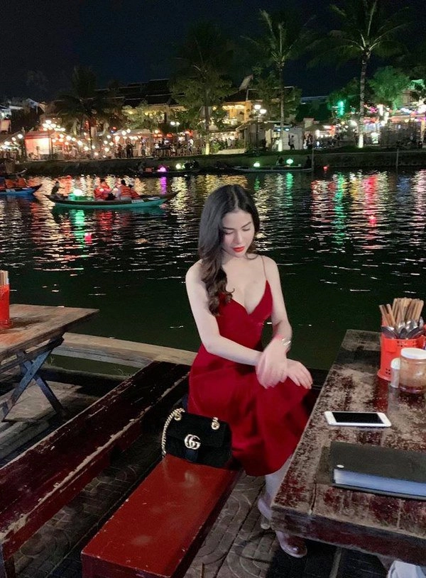 Hậu tái ngộ chồng ngày sinh nhật con vợ cũ việt anh lên đồ quyến rũ khoe sắc mặn mà - 8