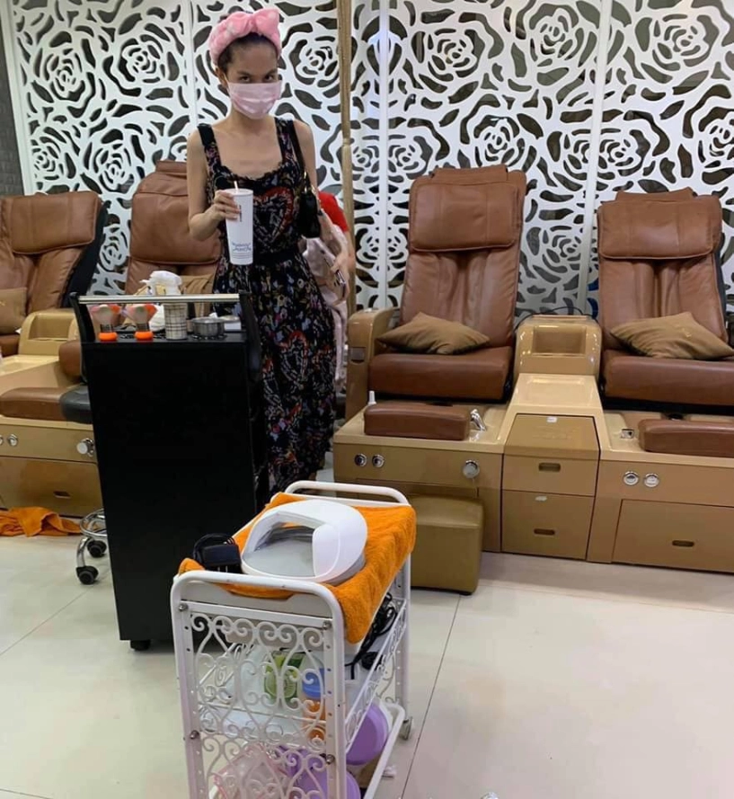 Hình ảnh ngọc trinh bị chụp lén gây thất vọng ngực phẳng lì vai trơ xương - 6