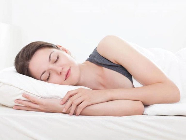 Hình ảnh ngọc trinh bị chụp lén gây thất vọng ngực phẳng lì vai trơ xương - 13