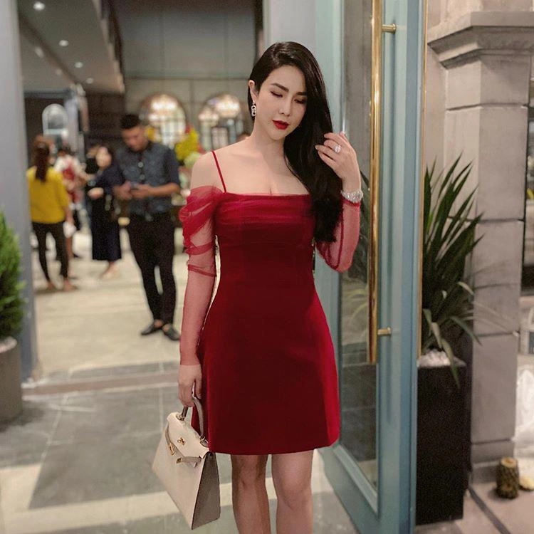 Hội mẹ 2 con chăm ăn diện gợi cảm phạm quỳnh anh có sành điệu hơn đàn em cựu hotgirl - 27