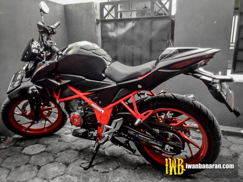 Honda cb150r độ theo phong cách cbr250rr cực gấu - 1