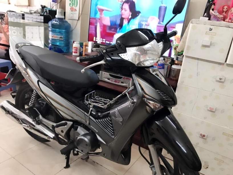 Honda future neo 125fi đen xám chính chủ bstp - 9