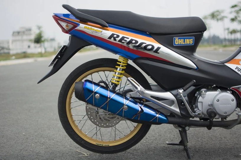 Honda wave 100 phiên bản repsol blue chrome phá cách khá nhẹ nhàng và mạnh mẽ của bạn trẻ sài thành - 48