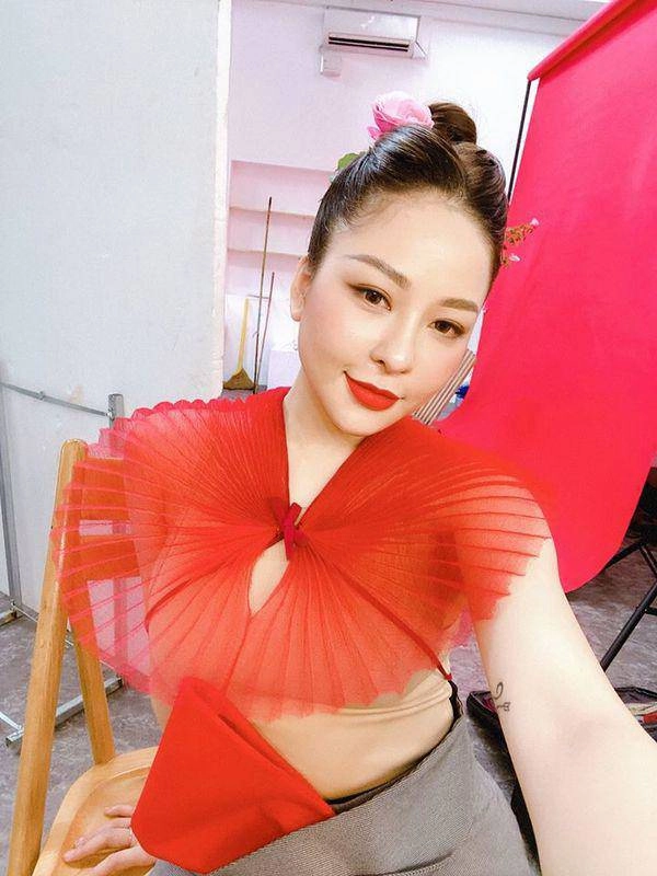 Hotgirl trâm anh tự nhận đập đi xây lại khuôn mặt nhưng sự thậtchỉ thay đổi điểm này - 5